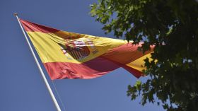Прапор Іспанії. Фото: Getty Images