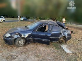 У Миколаєві на Намиві пʼяний водій скоїв ДТП. Фото: патрульна поліція у Миколаївській області