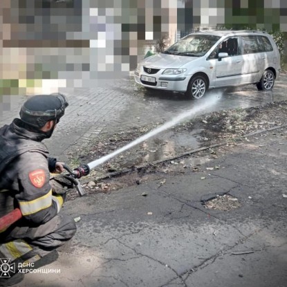 Последствия обстрела Херсонщины 10 августа / Фото: ГСЧС Херсонской области