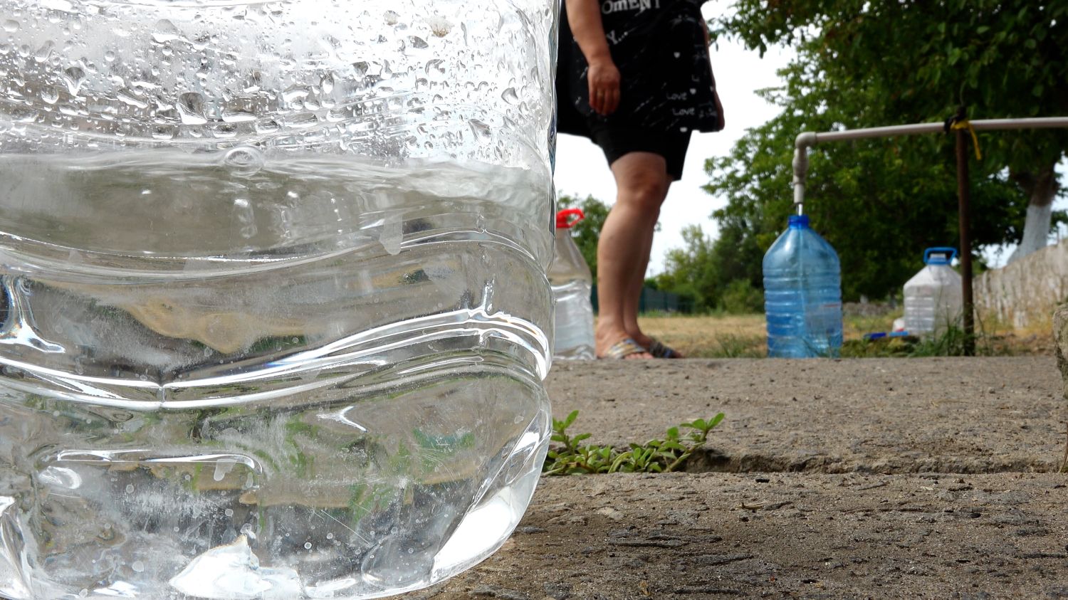 There is a big problem with drinking water in Afanasiivka, photo: Lesya Bakalets