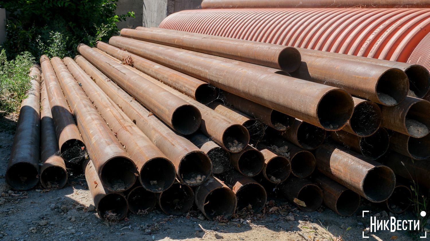 Pipes used to replace those damaged by salt water, August 2024, photo «NykVesty"