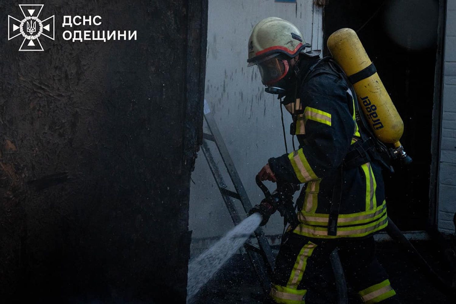 На Одещині сталась пожежа в складському приміщенні. Фото: ДСНС Одещини