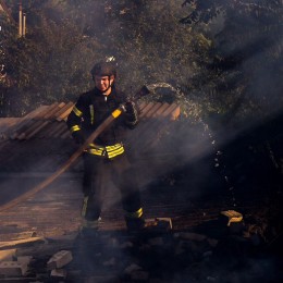 Fire in Kherson on August 13, photo: State Emergency Service of Ukraine