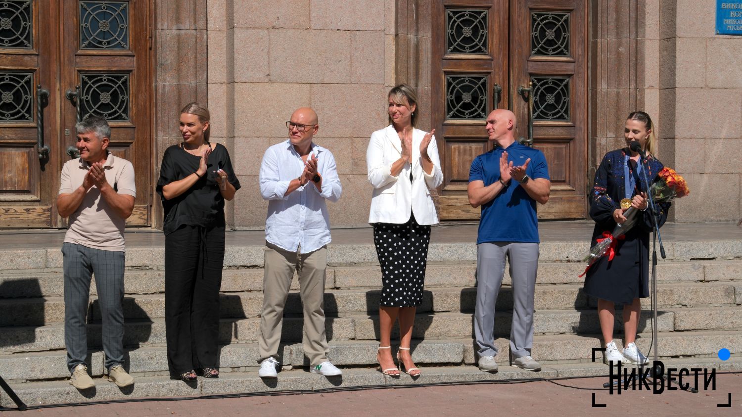 Meeting with six-time Olympic medalist in fencing Olga Harlan in Mykolaiv. Nikvesti's photo