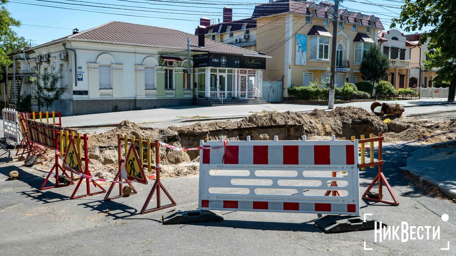 Работы по замене теплосетей на Московской и Дунаева, фото НикВести