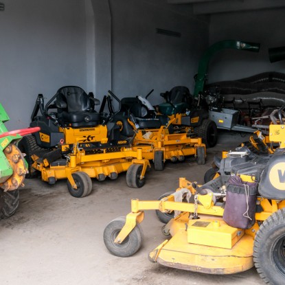 Equipment of the utility company «Mykolaiv Parks», photo «Nikvesti"