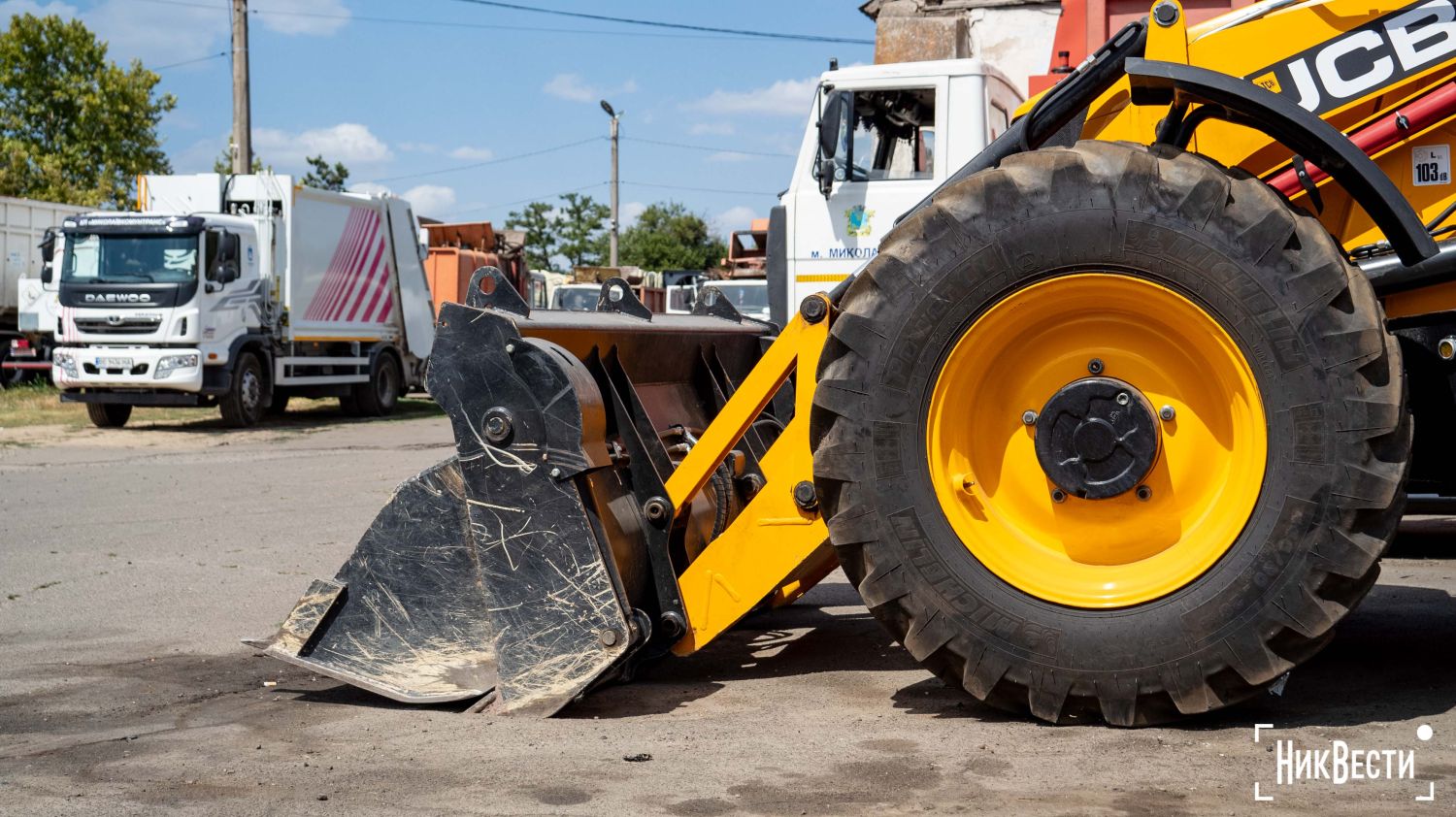 Нова техніка комунавльного підприємства «Миколаївкомунтранс», червень 2024 року, фото «НикВести»