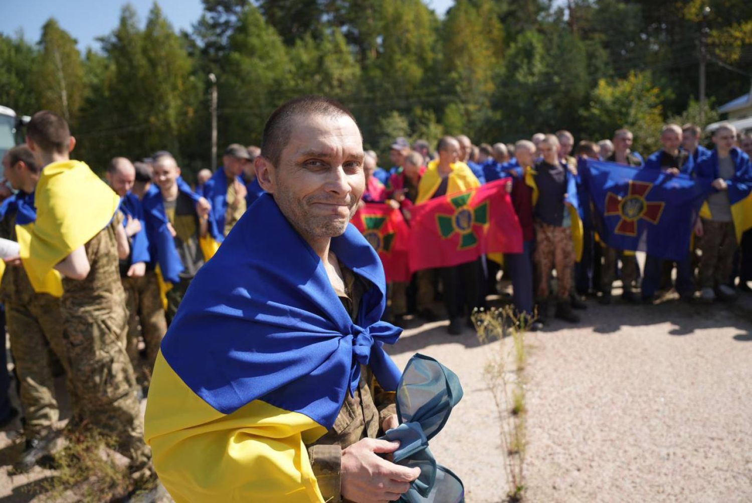 115 Ukrainian soldiers were returned from Russian captivity. Photo from the page of Volodymyr Zelenskyi