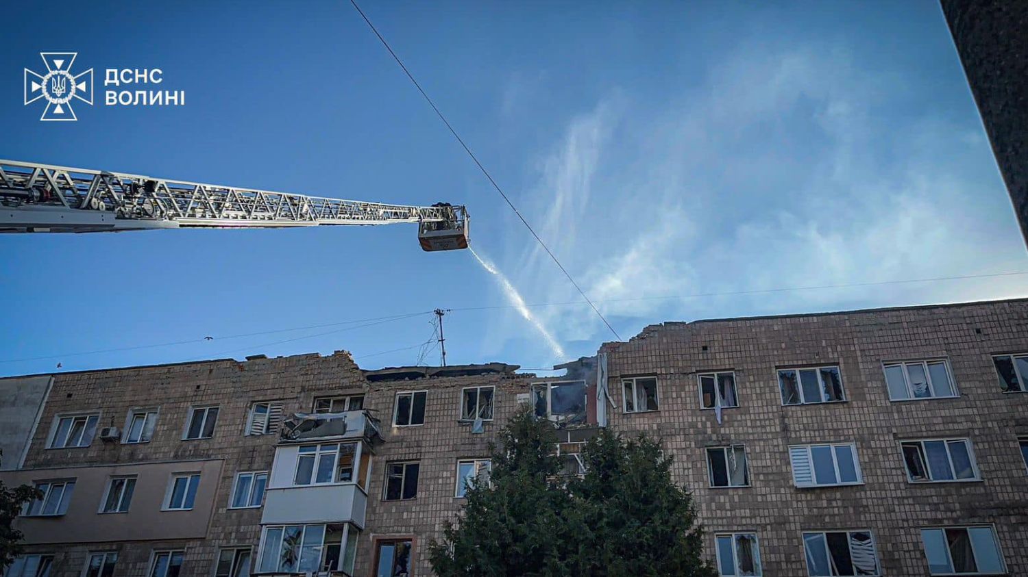 Consequences of the Russian attack on August 26 in Lutsk. Photo: DSNS