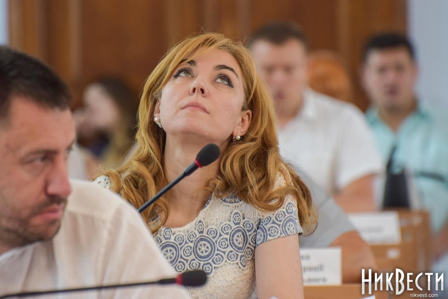 Mykolaiv city council deputy Olena Kiselyova says she cannot get to the city hall building, NikVesta archive photo