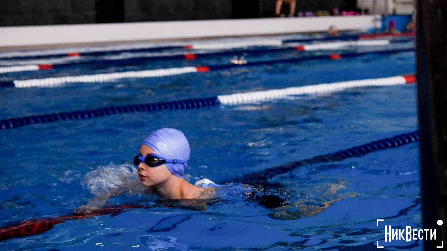 The renovated communal pool of the «Zorya» sports complex, August 2024, photo «Nikvesti"