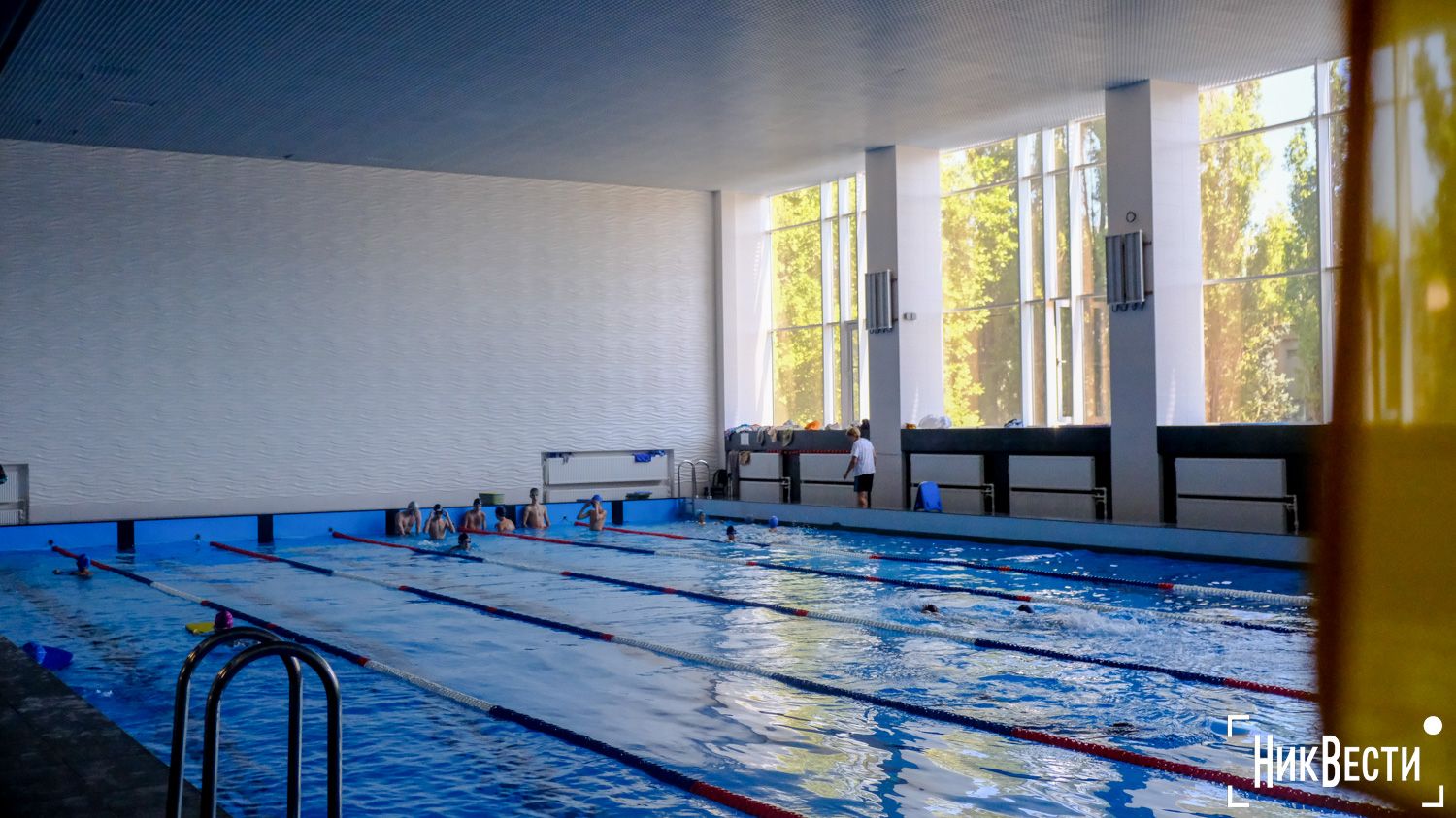 The renovated communal pool of the «Zorya» sports complex, August 2024, photo «Nikvesti"