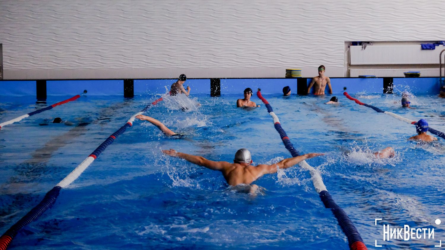 The renovated communal pool of the «Zorya» sports complex, August 2024, photo «Nikvesti"