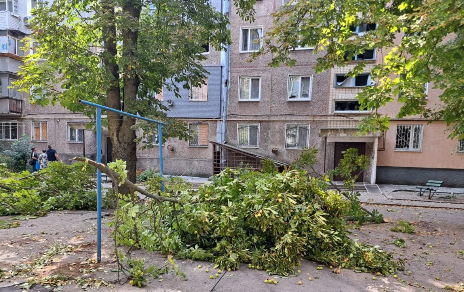 Армія РФ завдала артилерійського удару по Нікополю. Фото Дніпропетровська ОВА