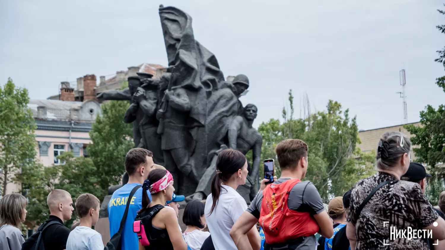 Забіг на честь полеглих захисників та захисниць, фото: Сергій Овчаришин, «НикВести»