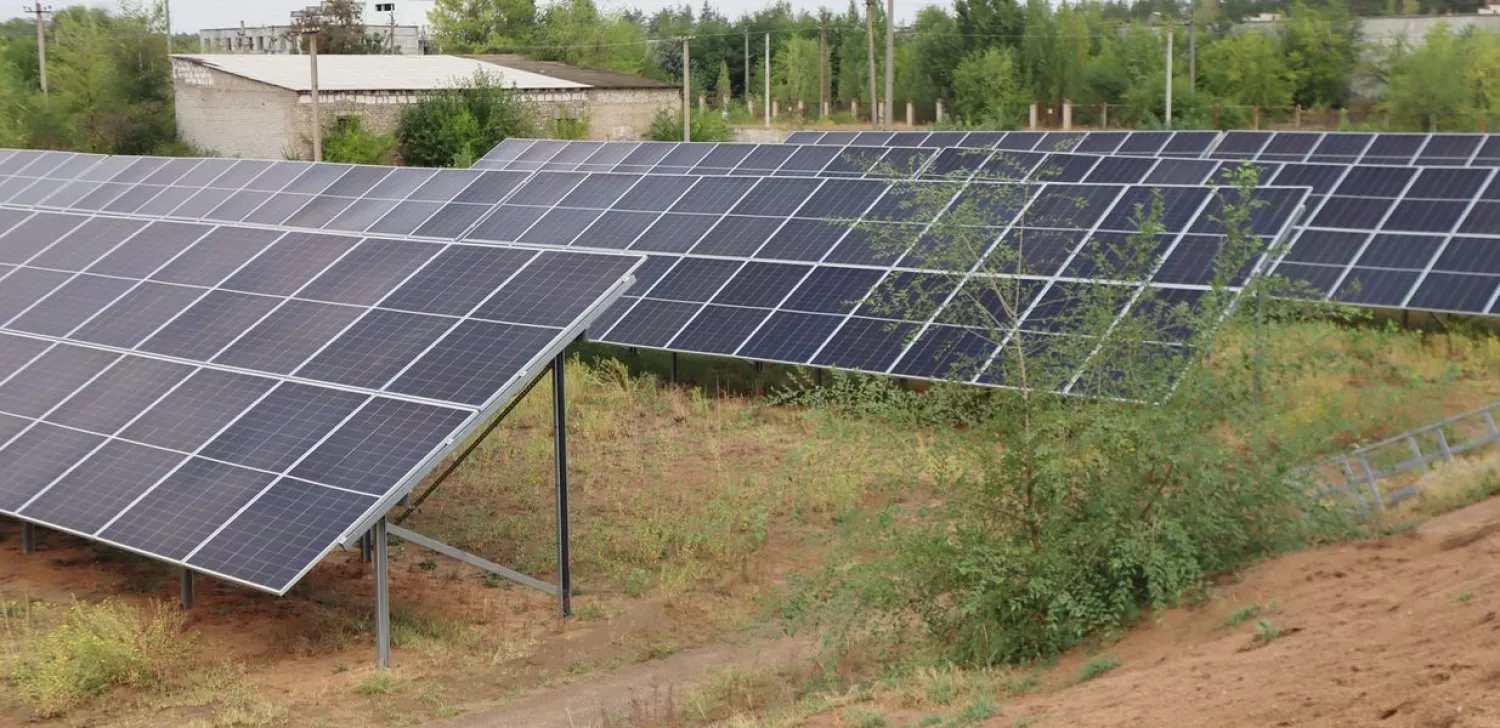 У Вознесенську запрацювала сонячна електростанція на насосній станції. Фото: Facebook Вознесенської міської ради