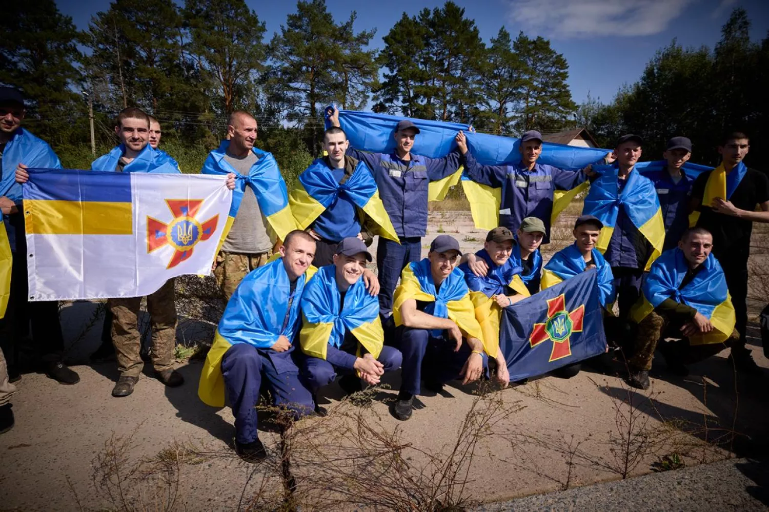 Ukraine returned 103 military personnel from Russian captivity. Photo from the page of Volodymyr Zelenskyi