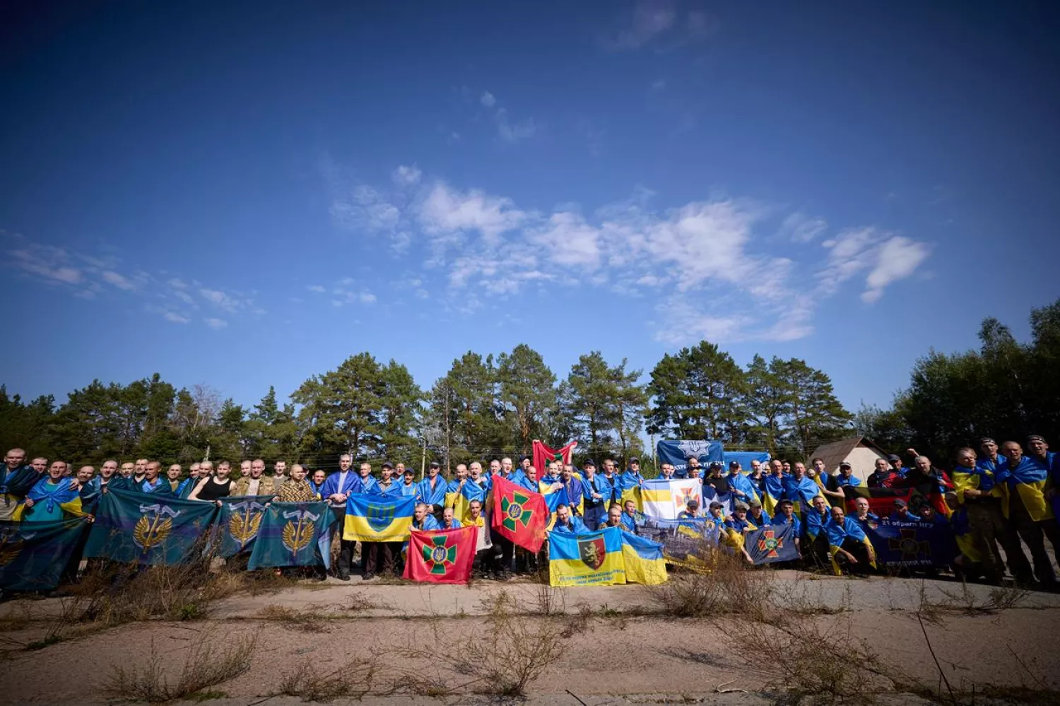 Україна повернула з російського полону 103 військових. Фото зі сторінки Володимира Зеленського