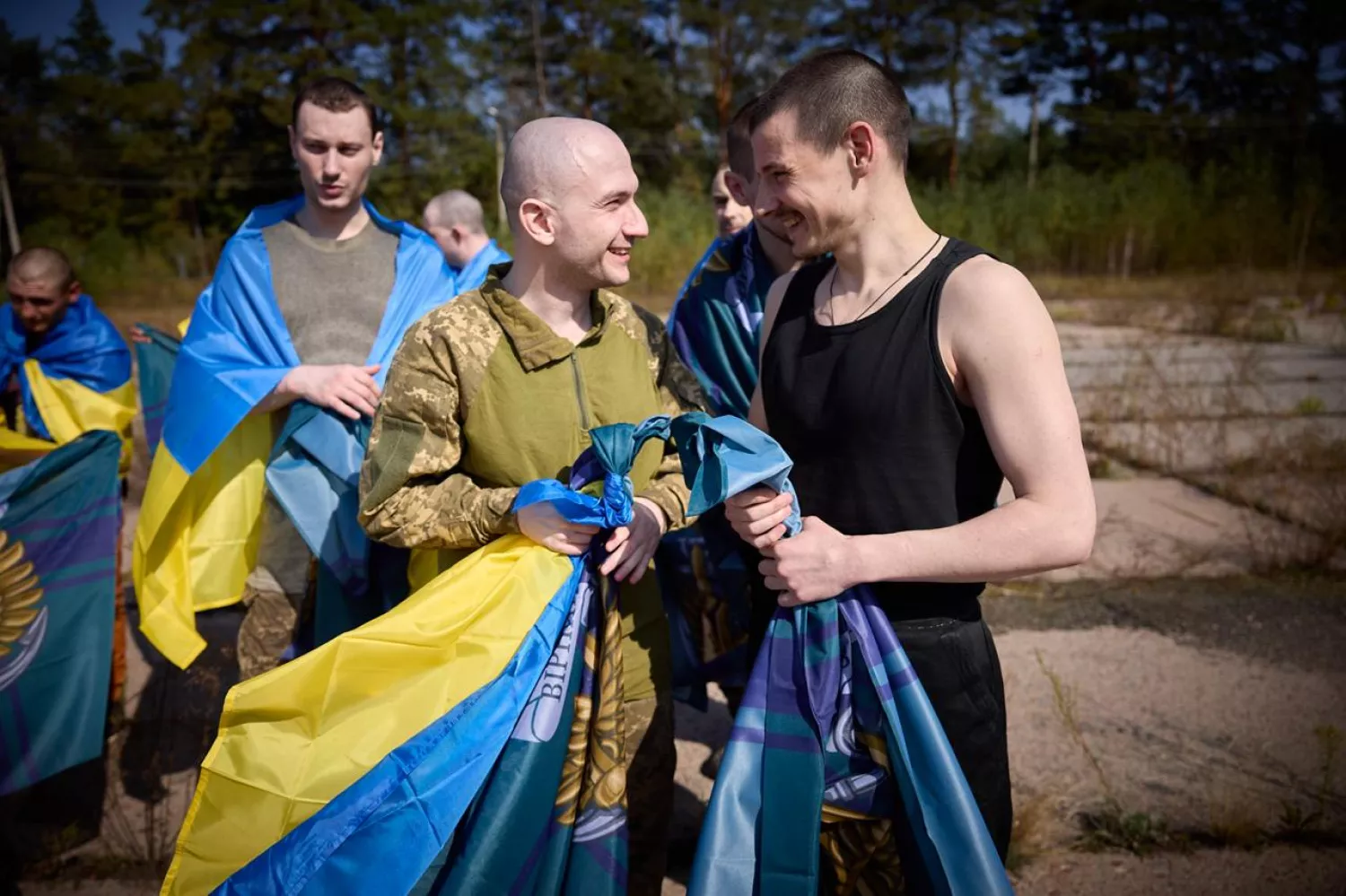 Ukraine returned 103 military personnel from Russian captivity. Photo from the page of Volodymyr Zelenskyi