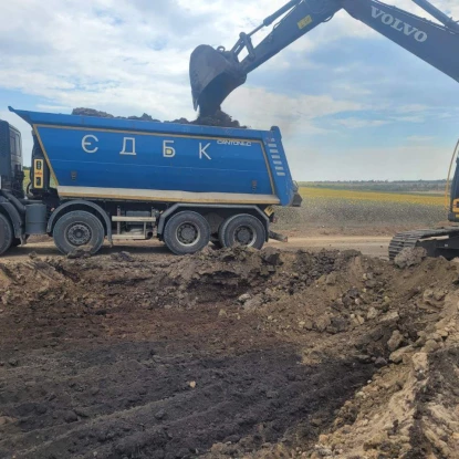 Ремонт дороги Р-55 Одеса - Вознесенськ - Новий Буг. Фото: Єдина будівельна компанія