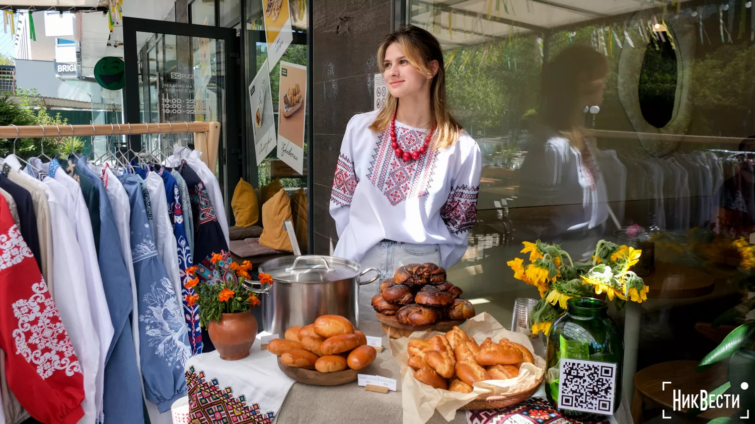 Market for Independence Day at the «Alternativa» cafe, photo «NikVesti"