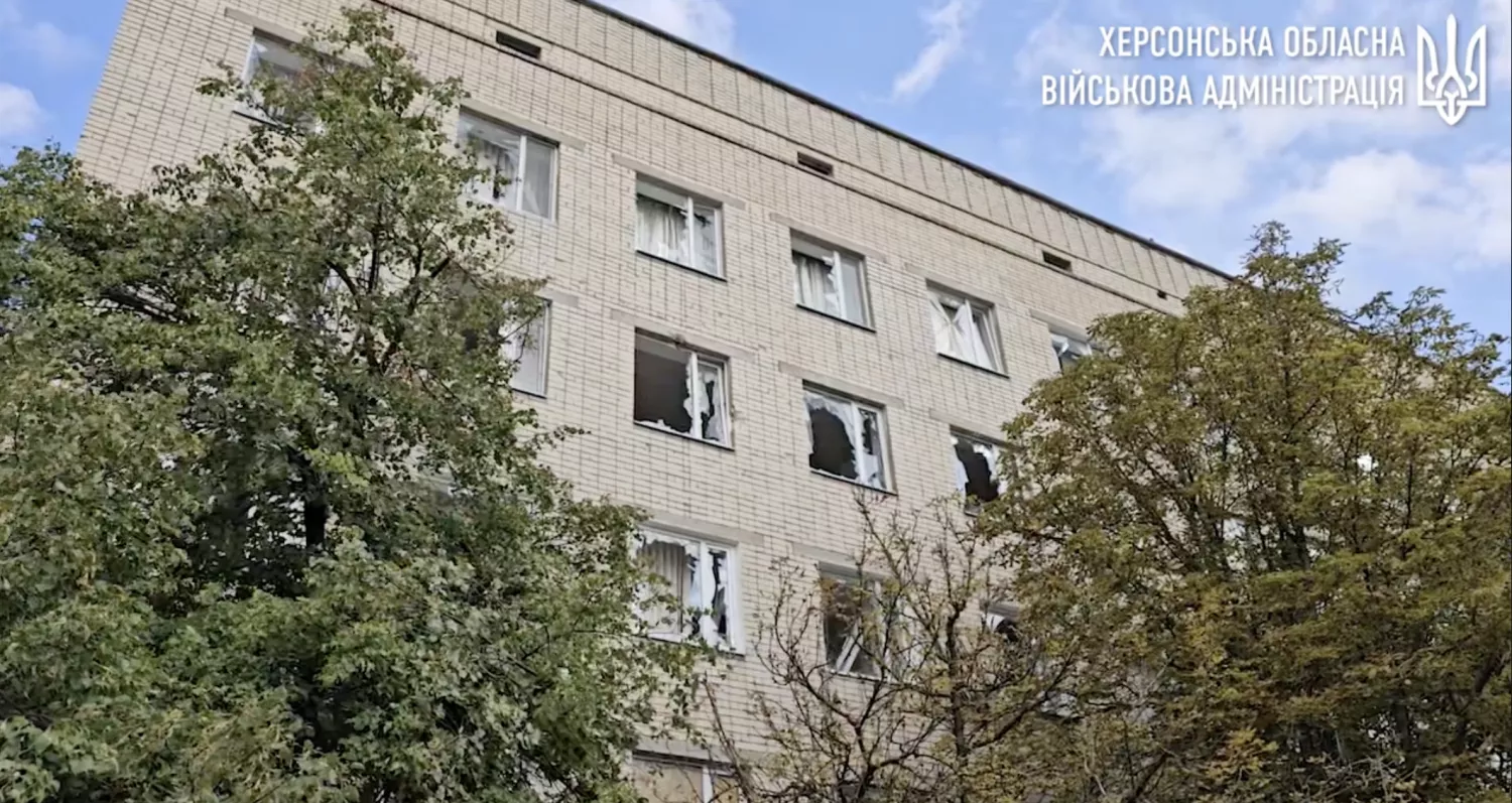 Russian troops shelled two medical facilities in Kherson. Screenshot from the video