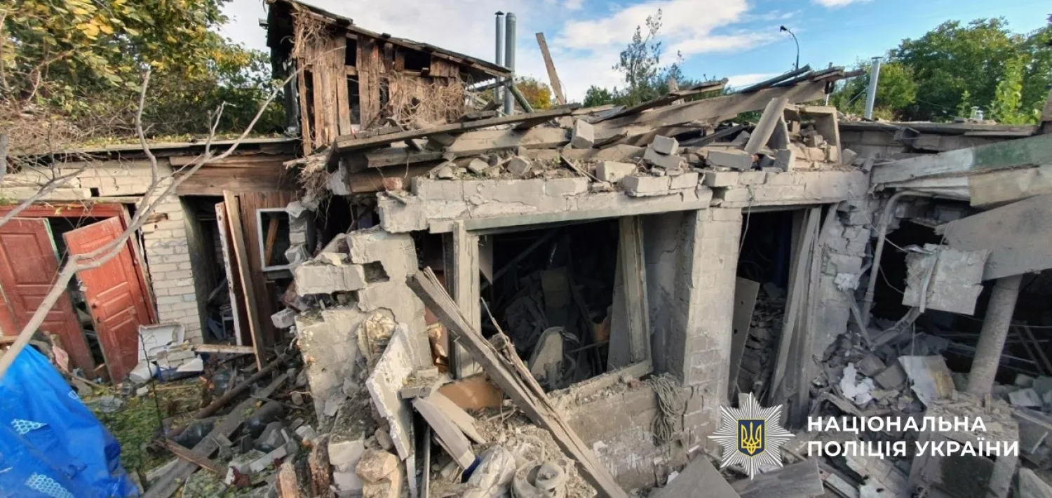 Наслідки обстрілу Херсонщини. Фото: Нацполіція