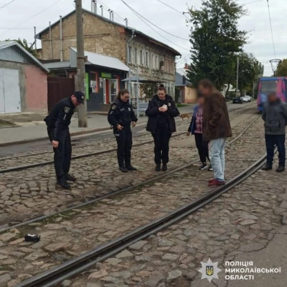 Трамвай у Миколаєві наїхав на літієву батарею. Фото: Нацполіція