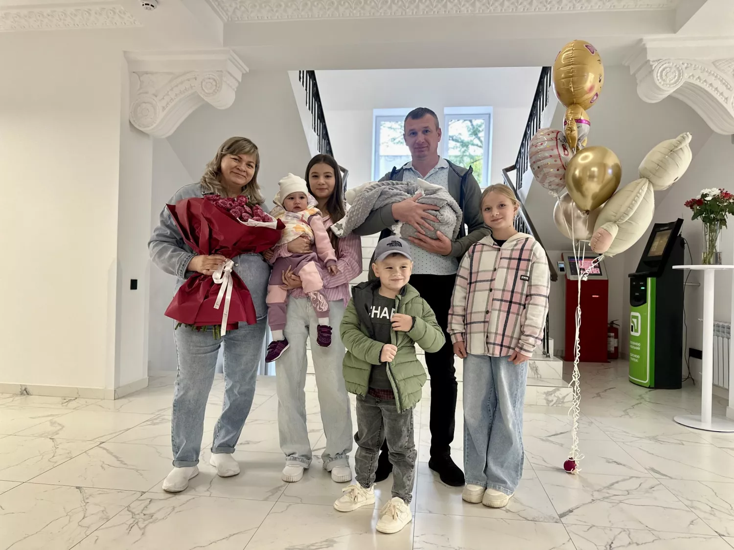 У Львові жінка, якій ставили діагноз «безпліддя», народила сьому дитину. Фото: Першому медичному об'єднанні Львова