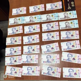 Чоловіка на Вознесенщині підозрюють у спробі підкупити поліцейського аби повернути авто. Фото: ГУ Нацполіції в Миколаївській області