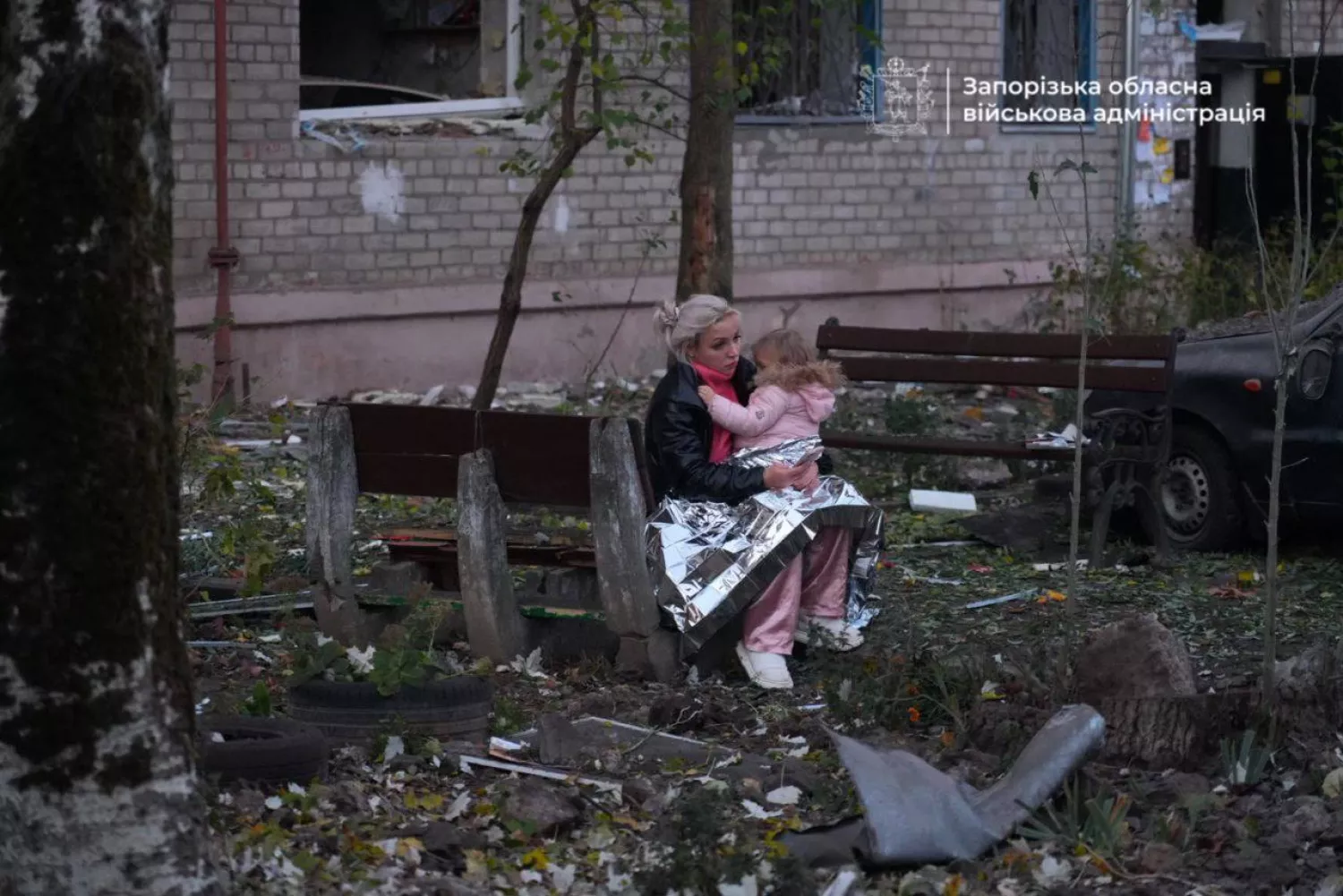 Наслідки обстріл Запоріжжя. Фото: Запорізька ОВА