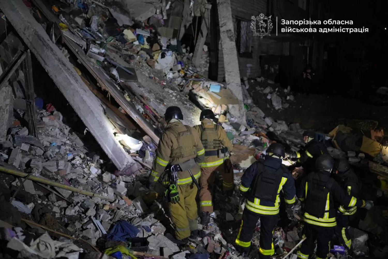 Наслідки обстріл Запоріжжя. Фото: Запорізька ОВА