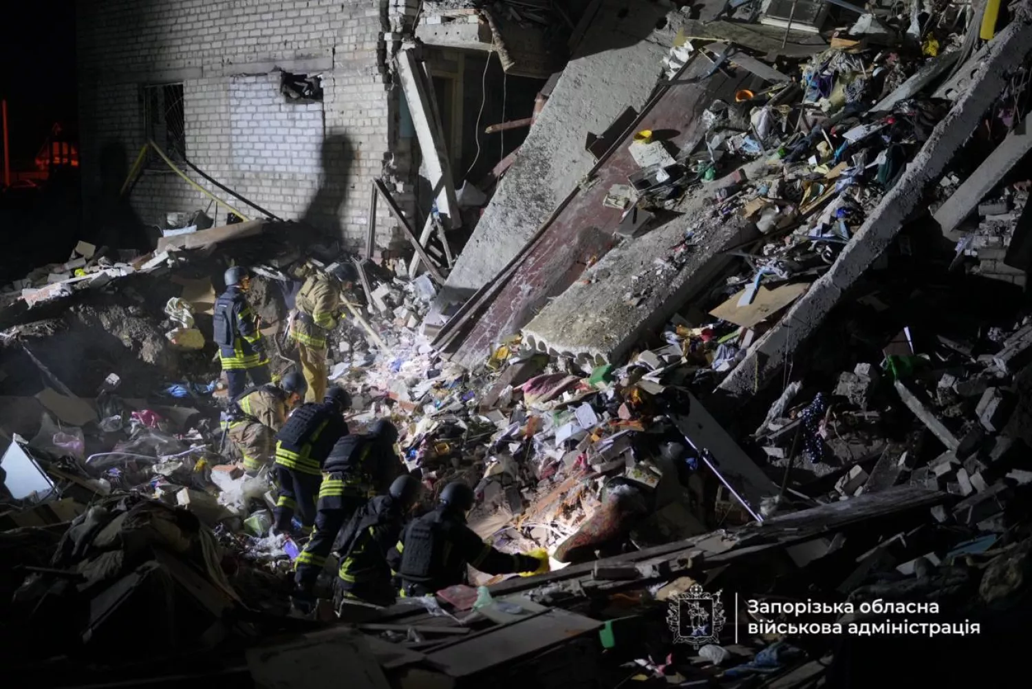 Наслідки обстріл Запоріжжя. Фото: Запорізька ОВА