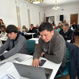 Міськрада Миколаєва зібралась на офлайн-сесію. Фото: «NikVesti»