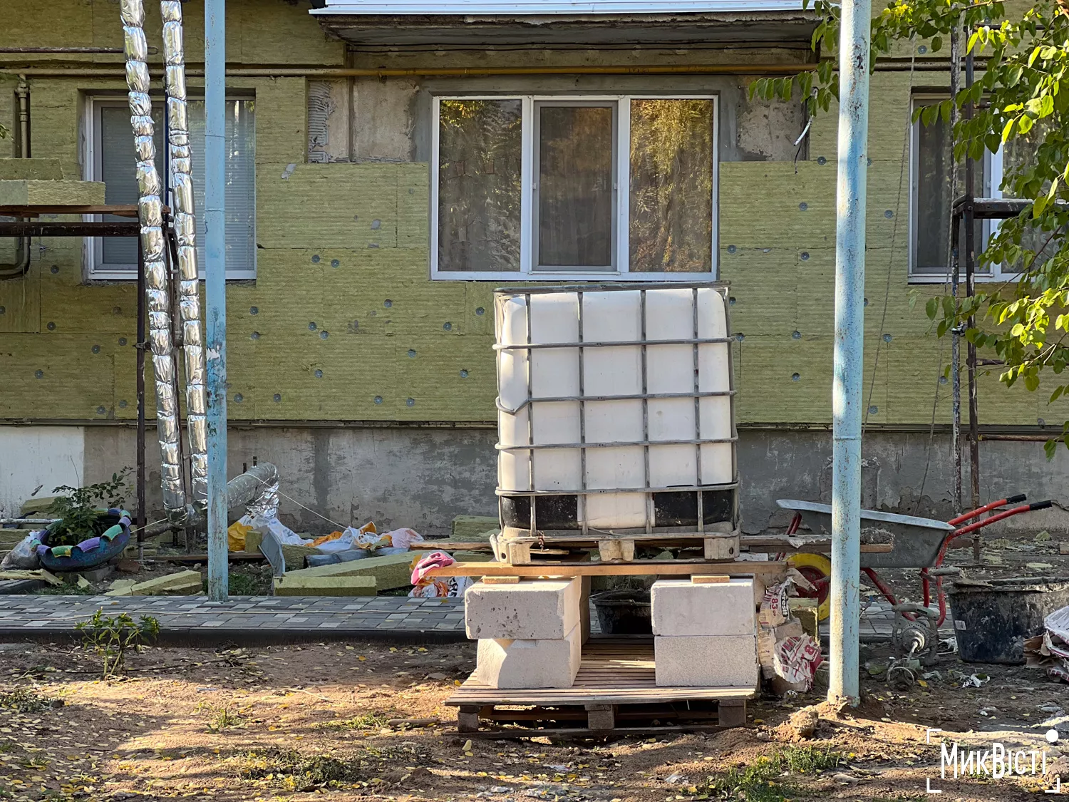 Ремонт будинку на Євгена Логінова, 12/2, жовтень 2025 року, фото «НикВести»