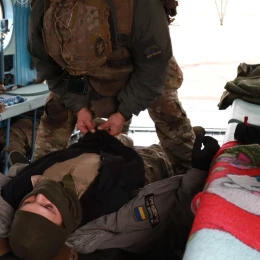 Бойовий медик Майк. Фото: пресслужба 73-го морського центру спеціальних операцій