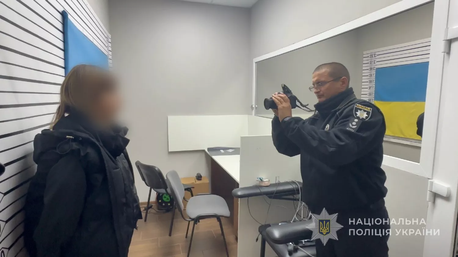 На Одещині жінка замовила побиття колишнього чоловіка-військового, щоб заволодіти його майном. Фото: ГУ Нацполіція Одеської області