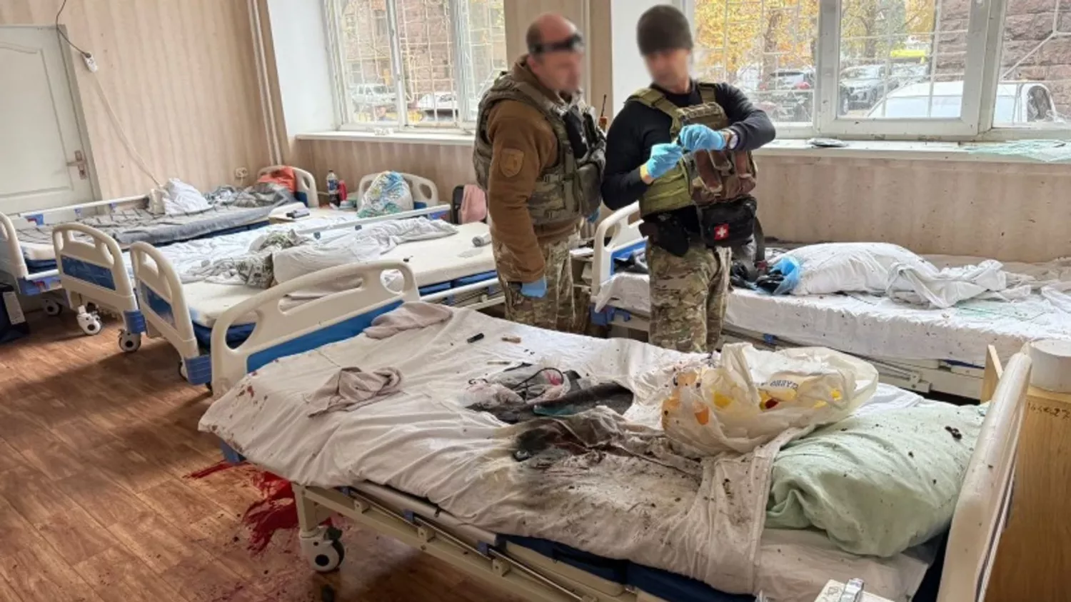 У лікарні Запоріжжя стався вибух невідомого боєприпасу. Фото: поліція Запорізької області