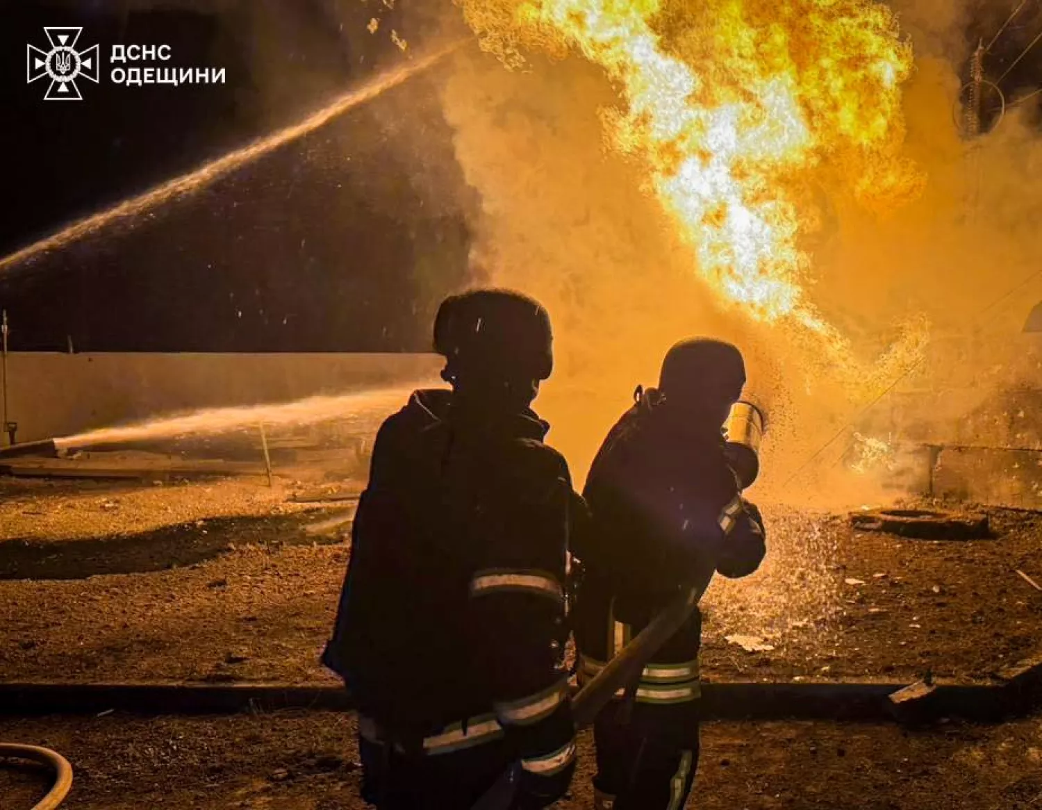 Наслідки обстрілу Одещини 11 листопада. Фото: ДСНС