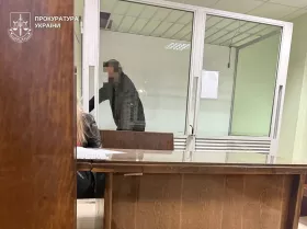 У Миколаєві судитимуть чоловіка за підозрою у вбивстві знайомого ножем у шию. Фото: Миколаївська обласна прокуратура