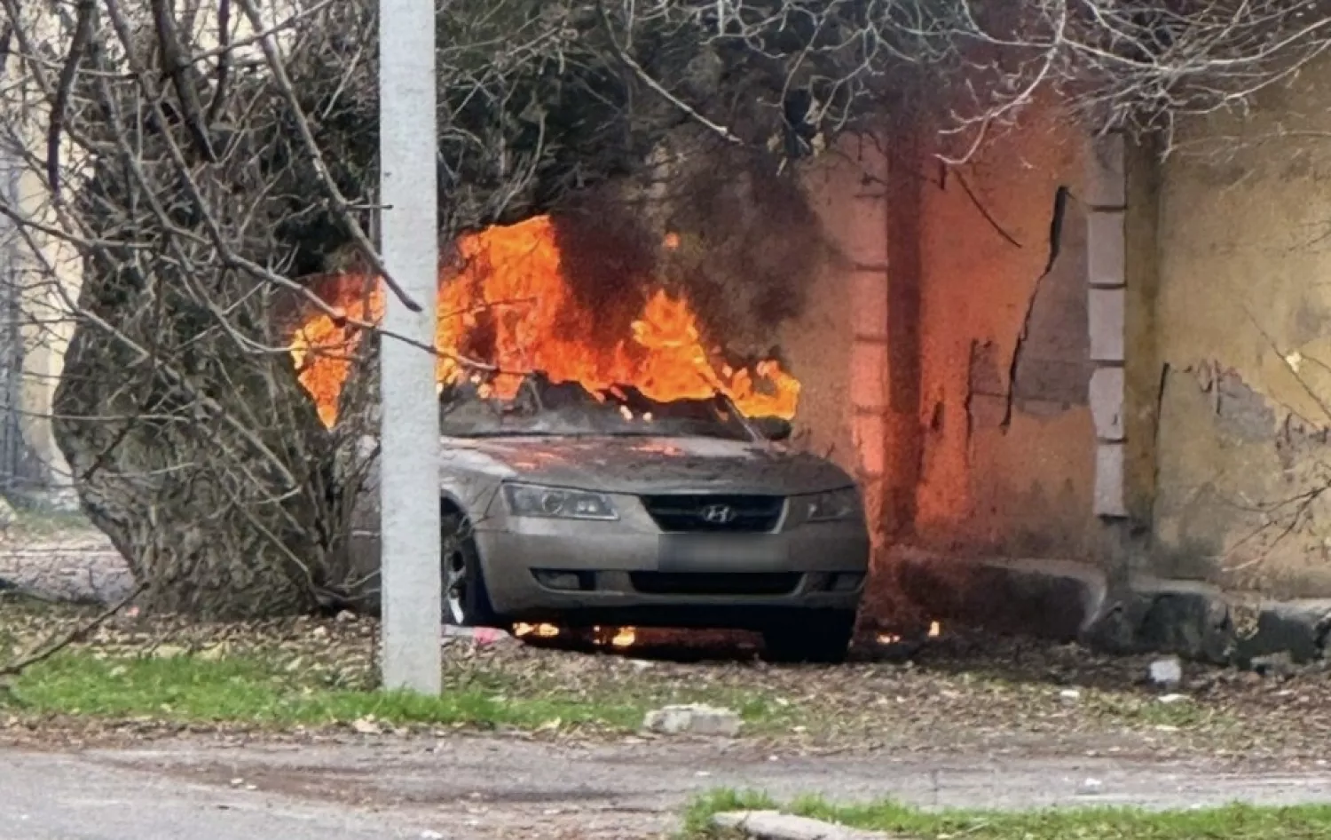 Наслідки обстрілу Херсонщини. Фото: Нацполіція