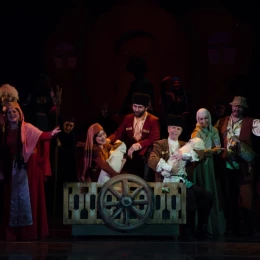 Фото: Академічний український театр