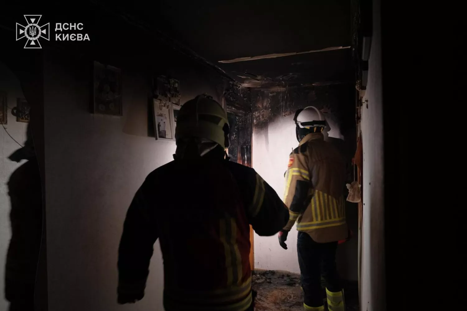 Наслідки обстрілу Києва 14 листопада. Фото: ДСНС Києва