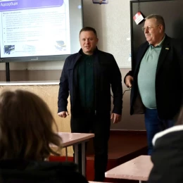 Антон Табунщик відвідав Коблеве: обговорили наявні можливості та перспективи розвитку громади. Фото: Миколаївська обласна рада