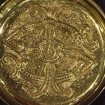 Золотий кишеньковий годинник Ізідора Штрауса. Фото: BNPS