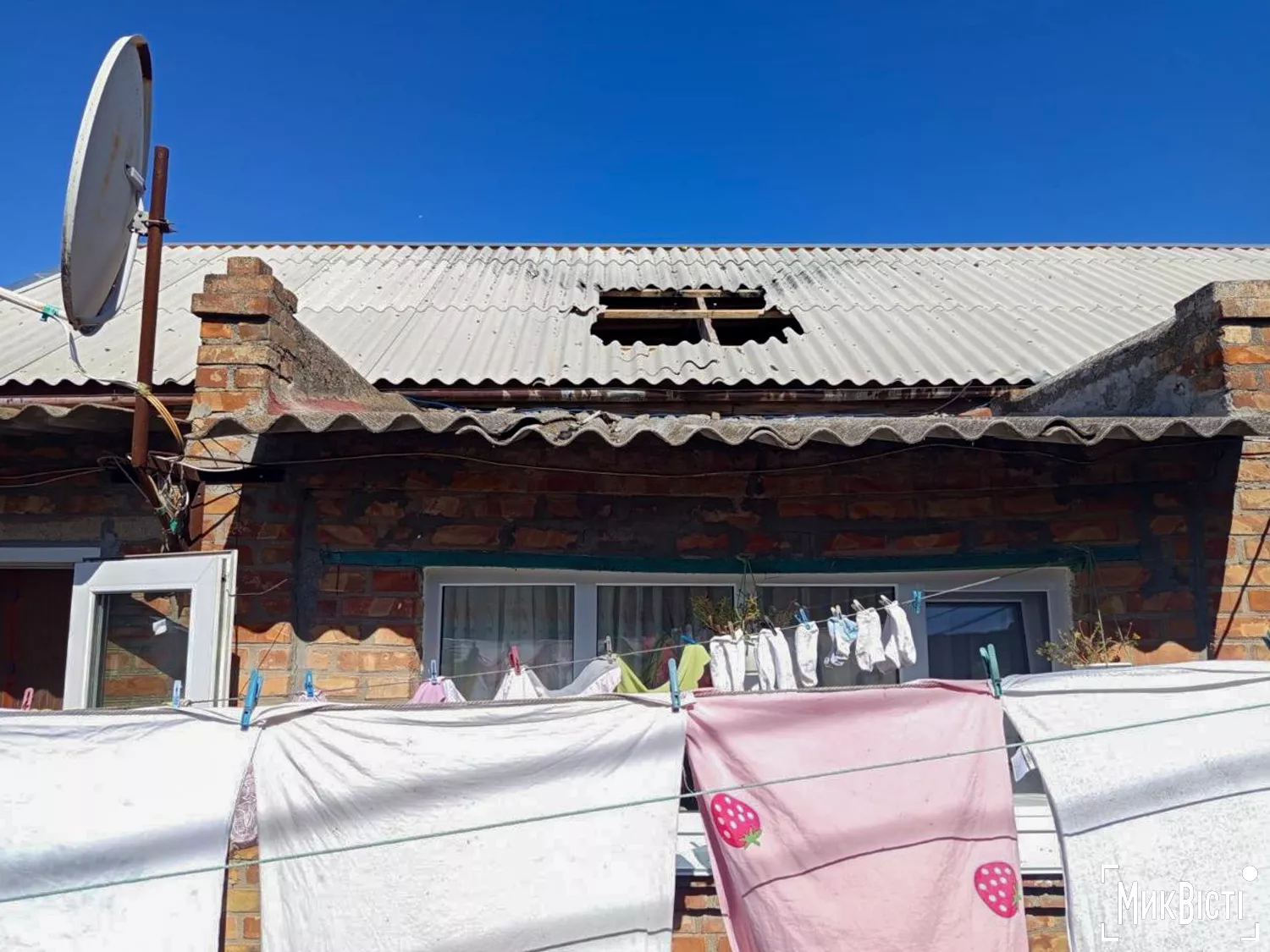 Наслідки удару російського FPV-дрону в Очакові. Фото «МикВісті» надали військові