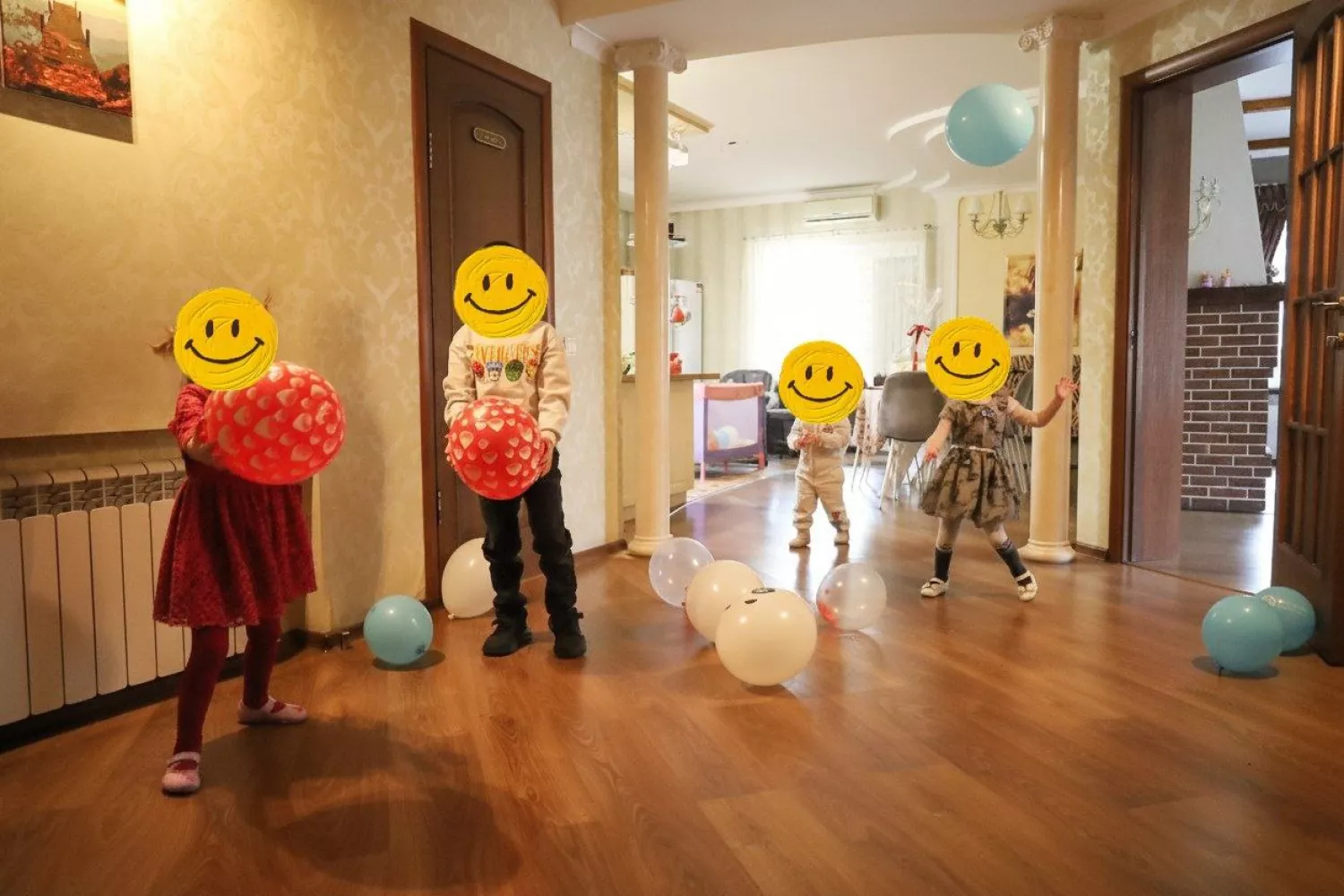 У Миколаєві для великої прийомної сім’ї придбали будинок. Фото: Миколаївська міська рада