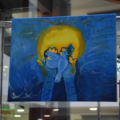 У Миколаєві презентували виставку робіт сімей українських захисників «Жінки. Війна. Життя». Фото: 