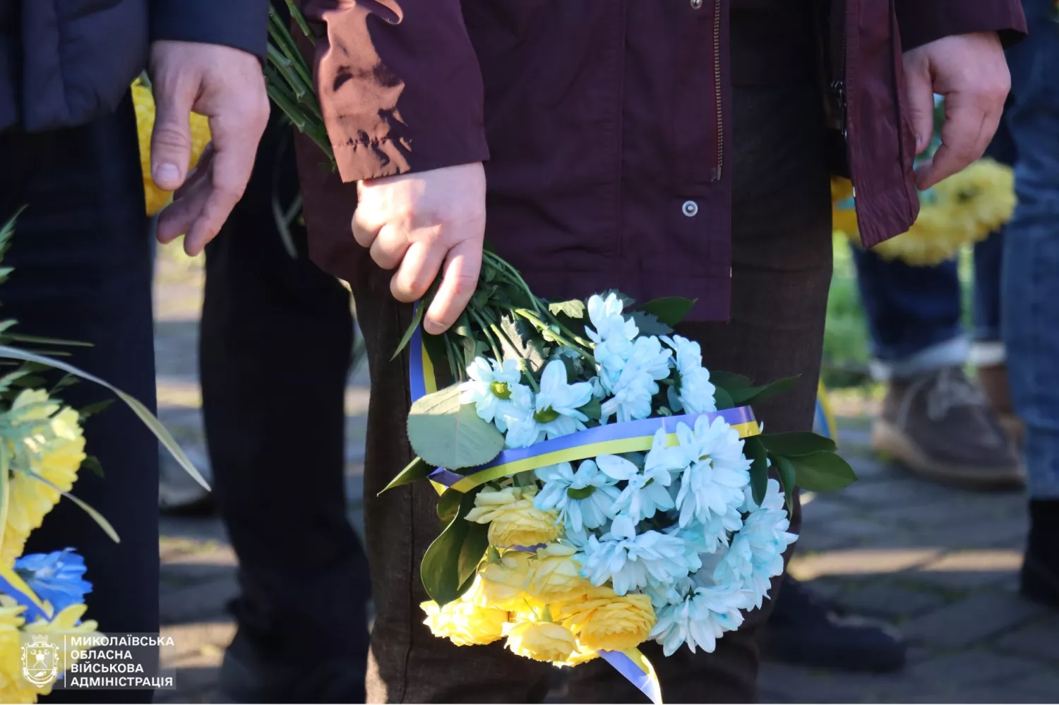 У Миколаєві вшанували Героїв Революції Гідності. Фото: Миколаївська ОВА