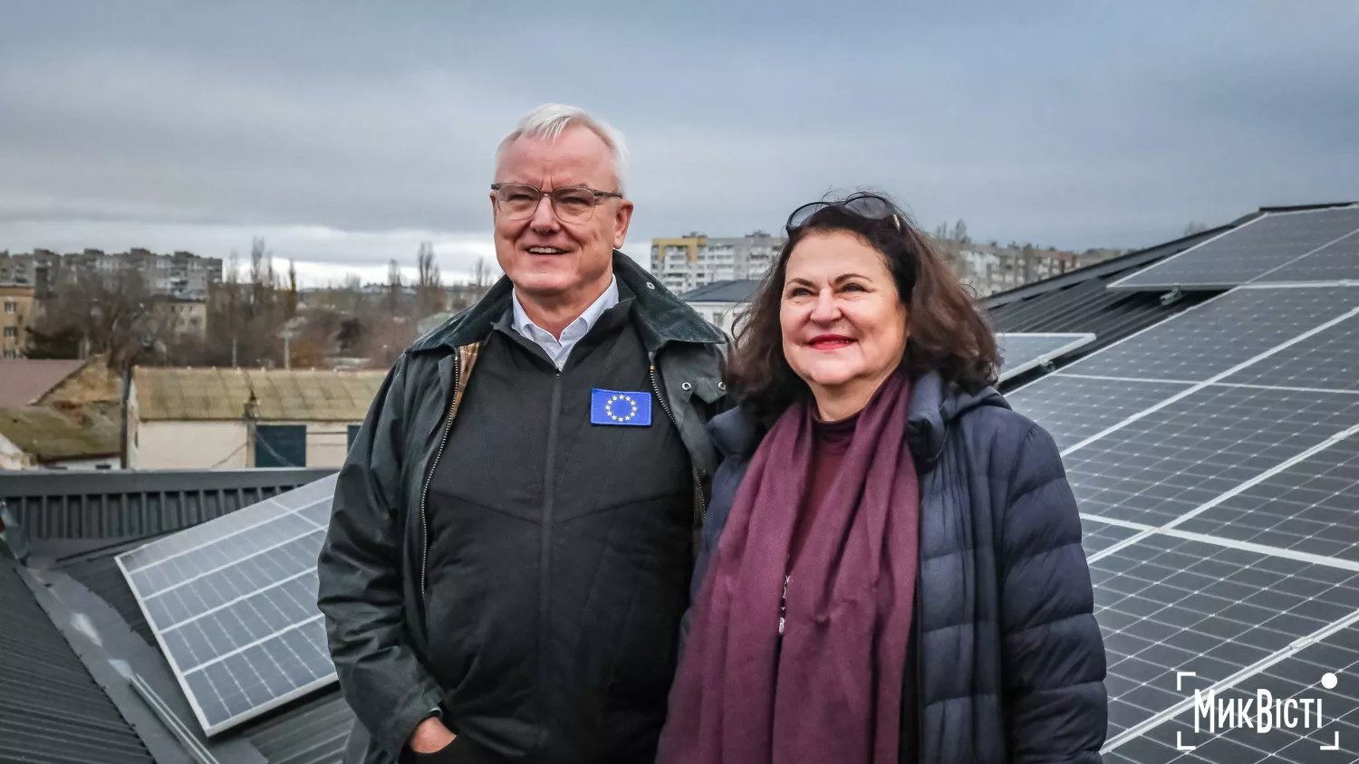 Візит Посолки ЄС та представника Єврокомісії до «Миколаївелектротрансу», де вже працює 24-кВт сонячна станція. Фото: НикВести